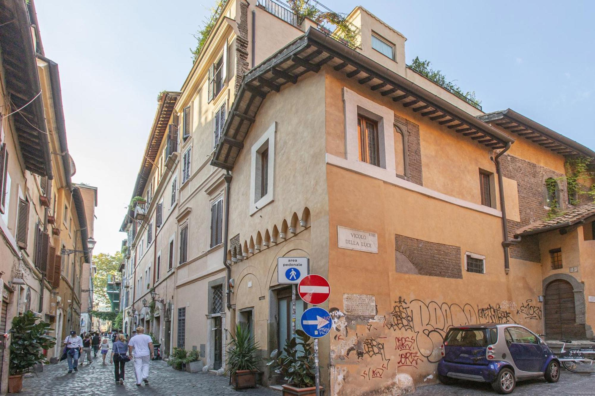 Happy Trastevere In Rom Exteriör bild